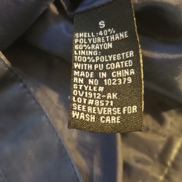 Ali & Kris crop jacket - Picture 4 of 4